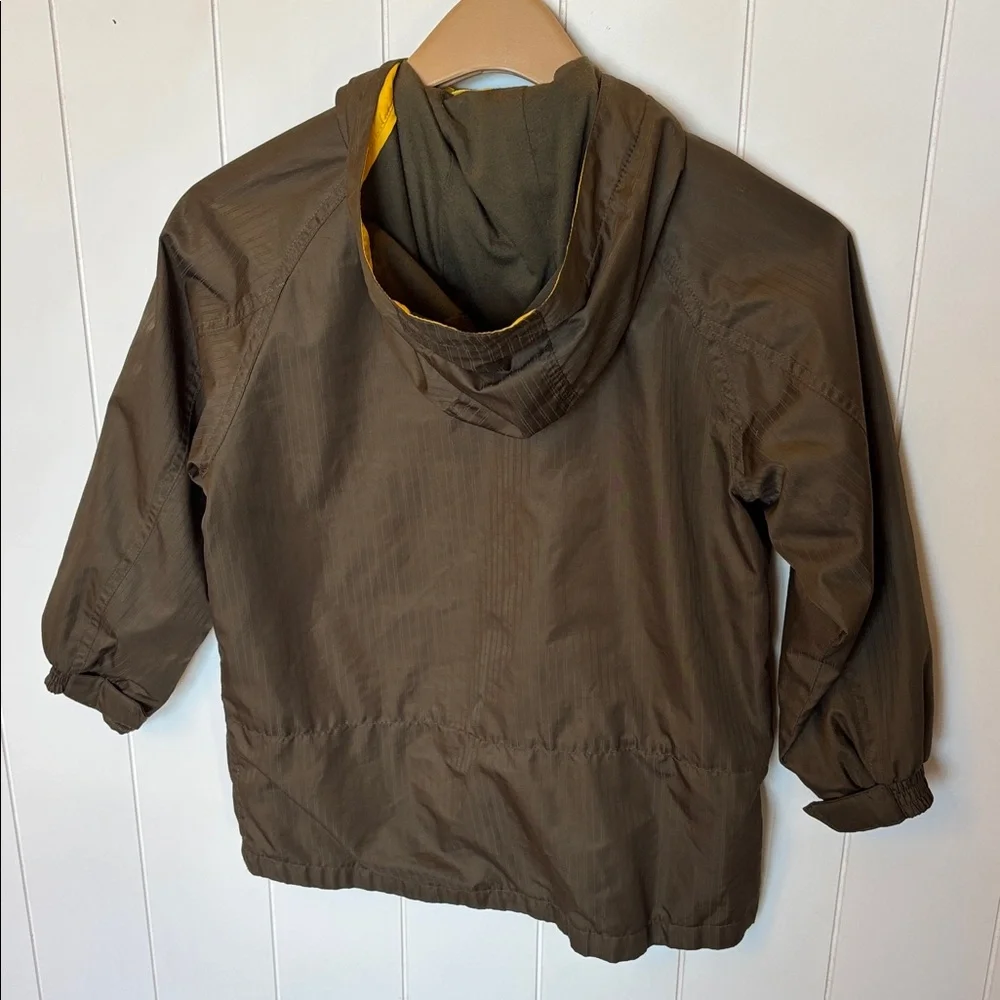Gap Performance windbreaker  Jacket! Youth 6/7